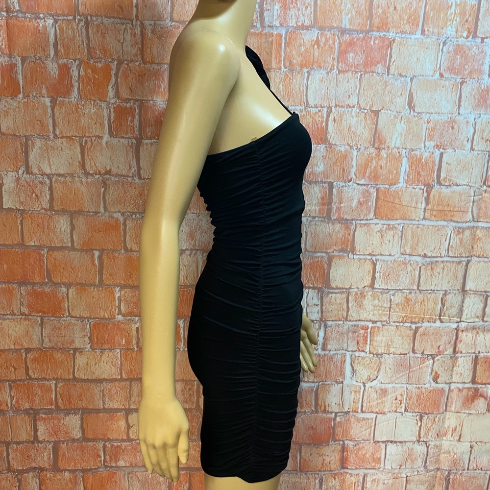 Forever 21 One Shoulder Ruched Mini Dress - Picture 7 of 9